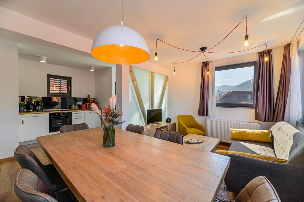 Sun Villas Accommodation Брашов Екстер'єр фото