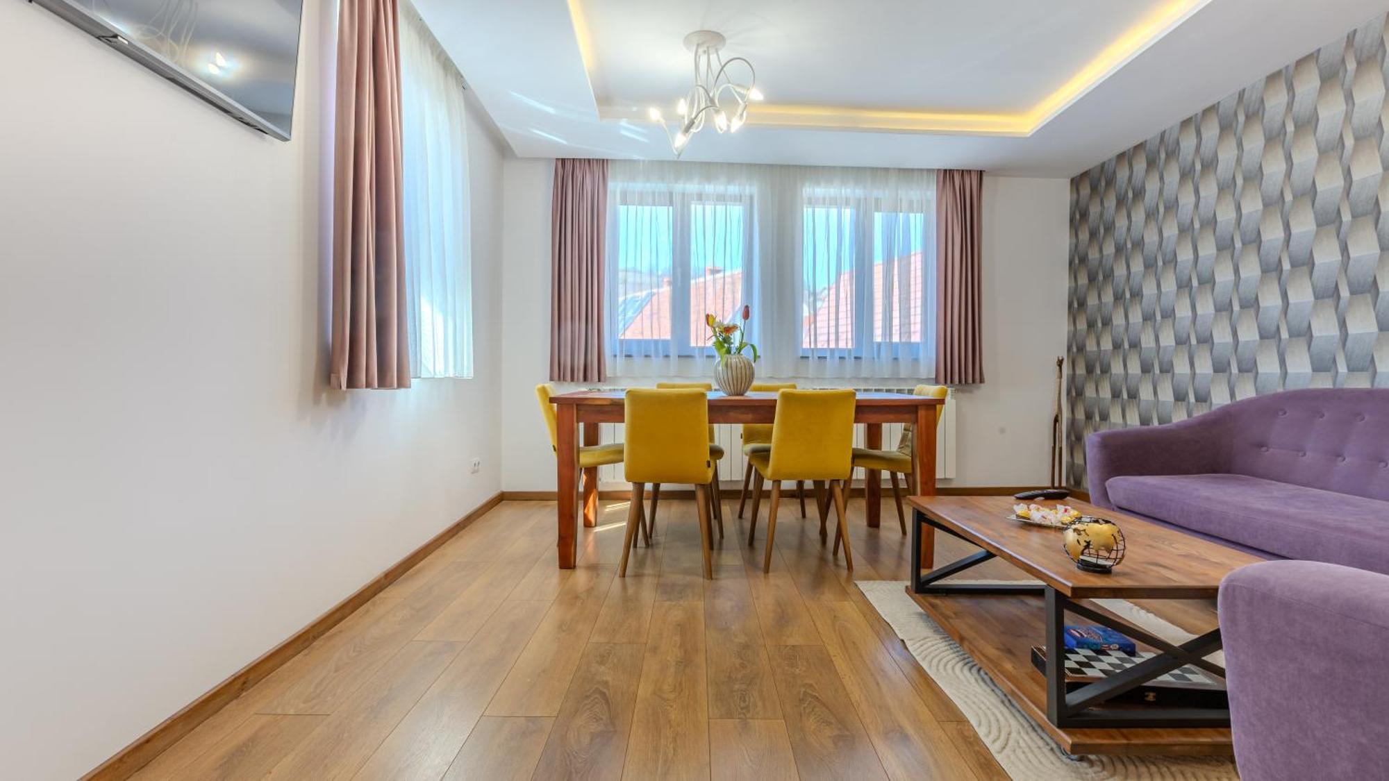 Sun Villas Accommodation Брашов Екстер'єр фото