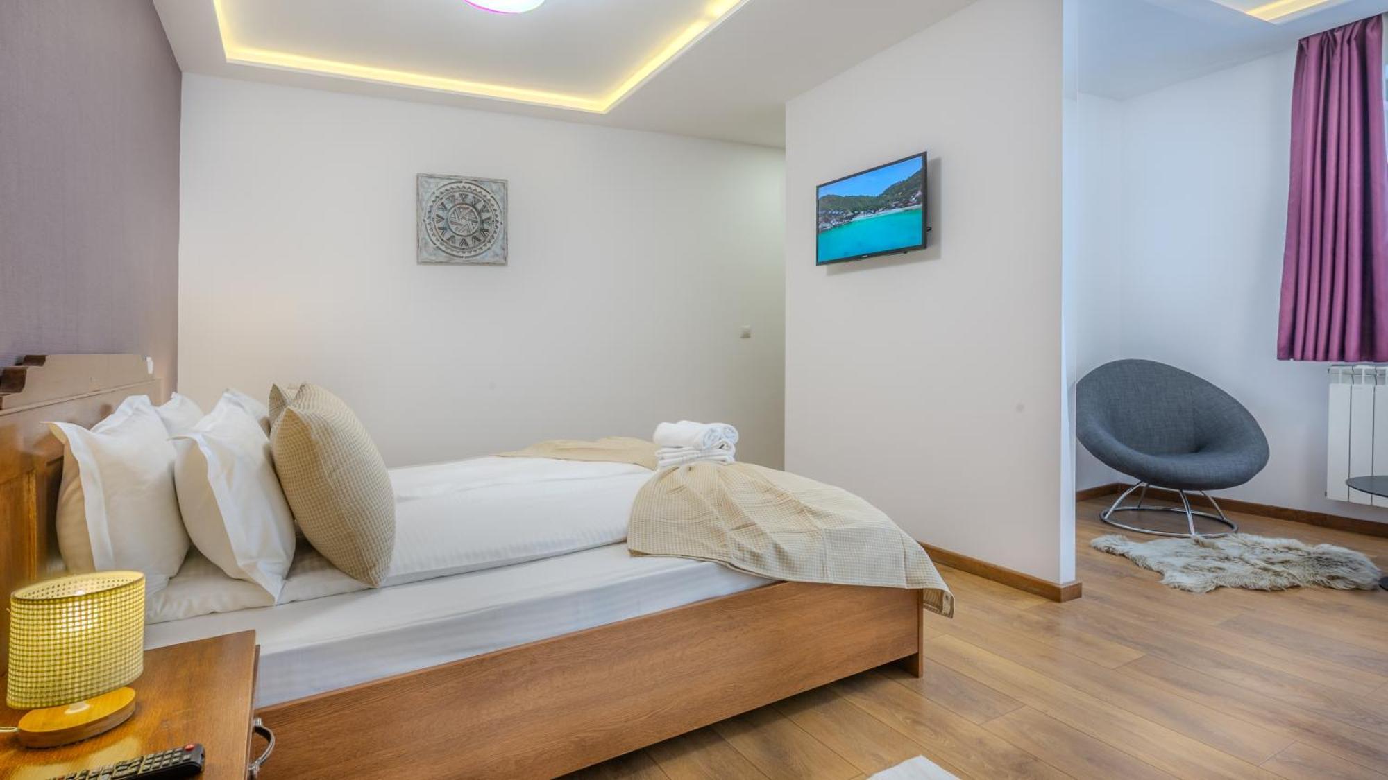 Sun Villas Accommodation Брашов Екстер'єр фото