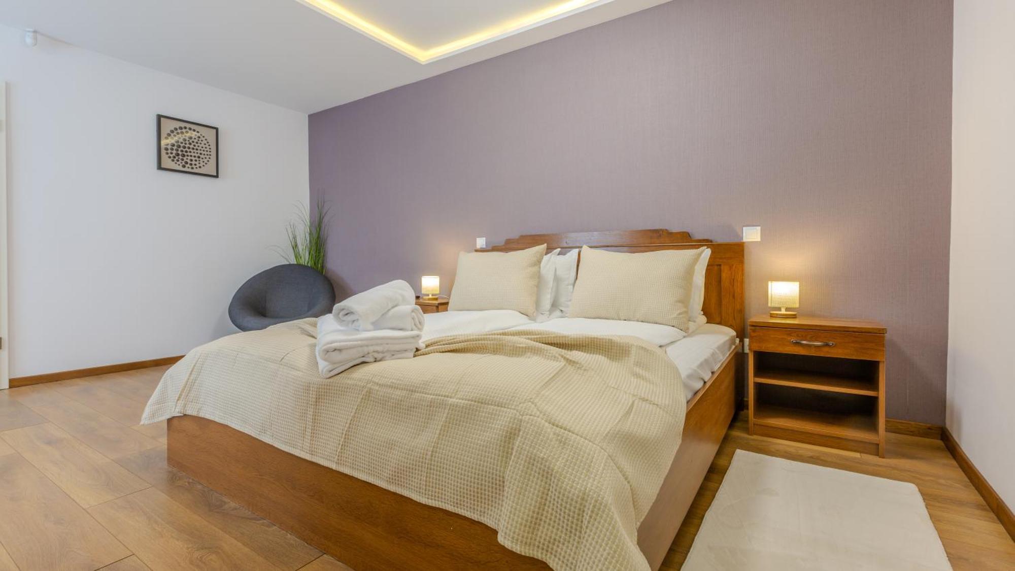 Sun Villas Accommodation Брашов Екстер'єр фото